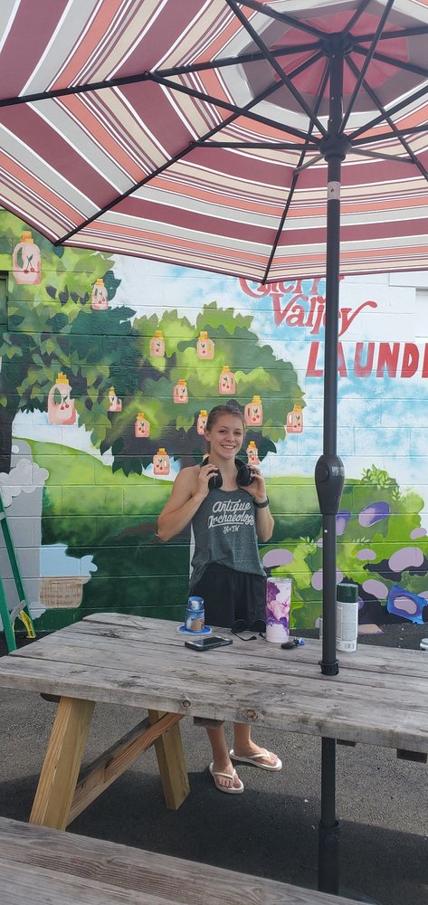 Cherry Valley Laundromat Photo