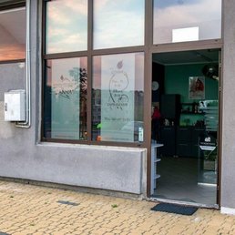 Salon Fryzjerski Anna Hair Salons Ul Ustronna 3 Tychy Poland