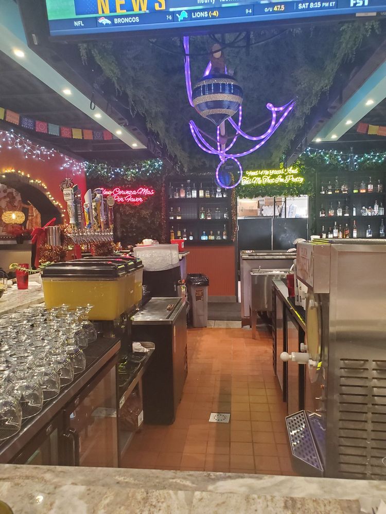 Plaza Azteca- Hanover