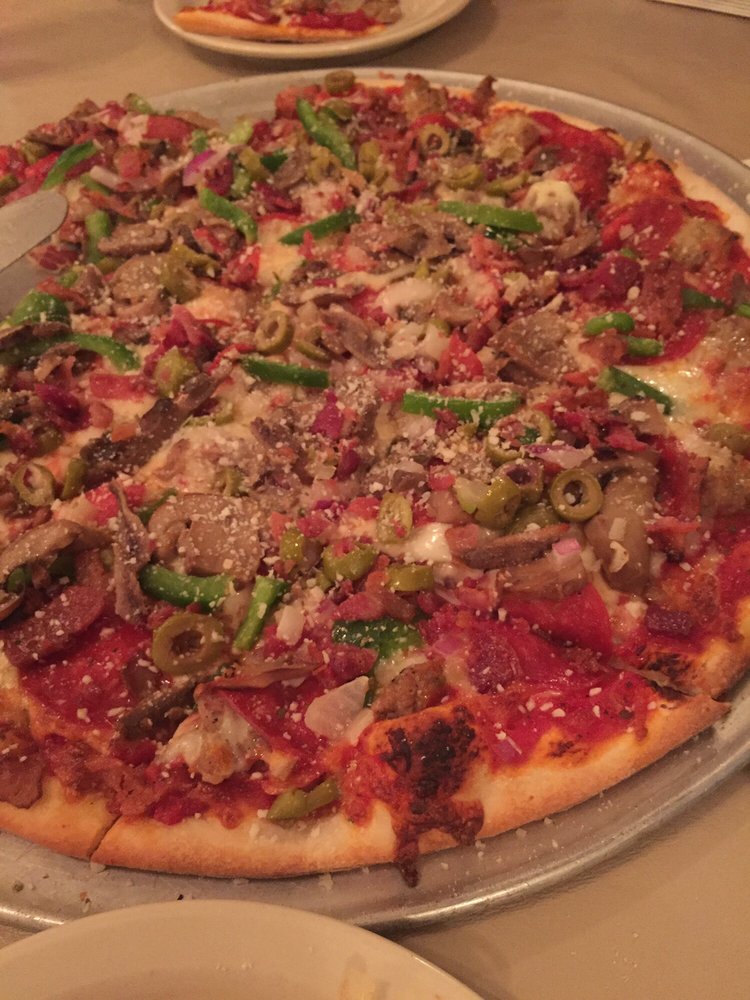 Vince’s Pizzaria Pizza 1050 Hackett St, Beloit, WI Restaurant