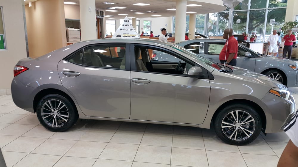 Autonation Toyota Fort Myers 16 Reviews Car Dealers 2555 Autonation Toyota Fort Myers 16 Reviews Car Dealers 2555 Colonial Blvd Fl Phone Number Yelp