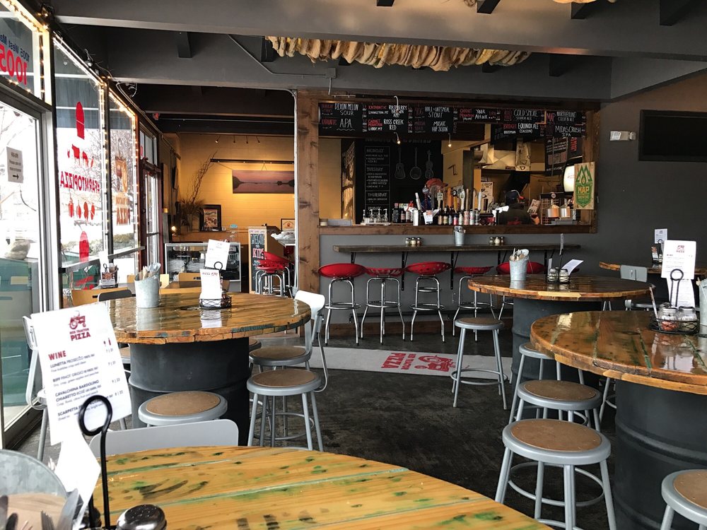 Red Tractor Pizza 20 Photos & 59 Reviews Pizza 1007 W Main St