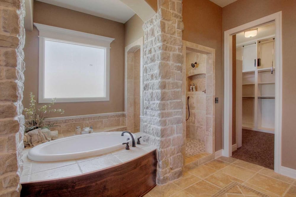 image of business G & d Construction and Builders