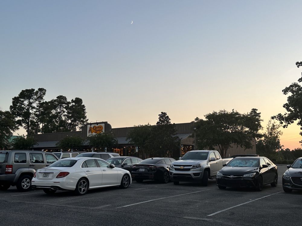 Cracker Barrel Old Country Store