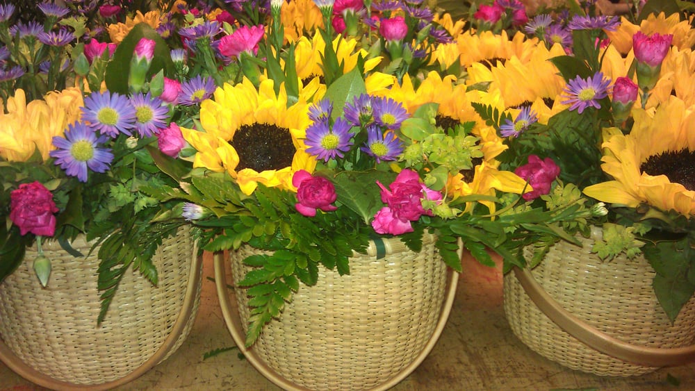 Flowers by Colleen Florists 1219 Third Ave, Spring Lake, NJ Phone