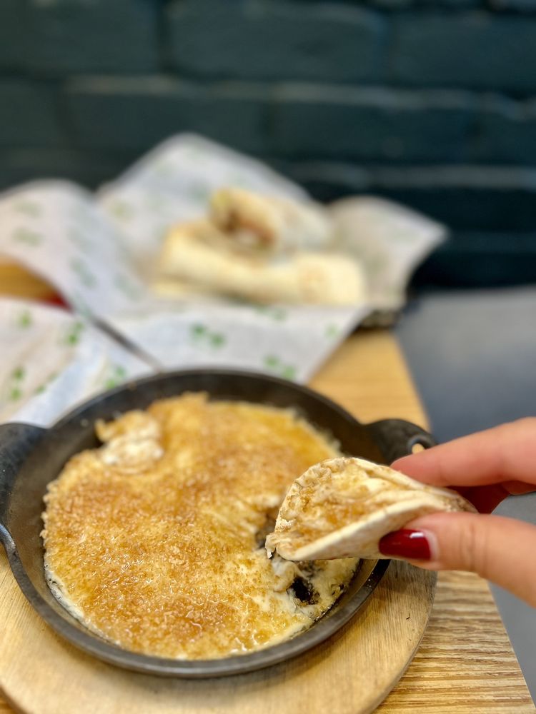 Zaatar W Zeit