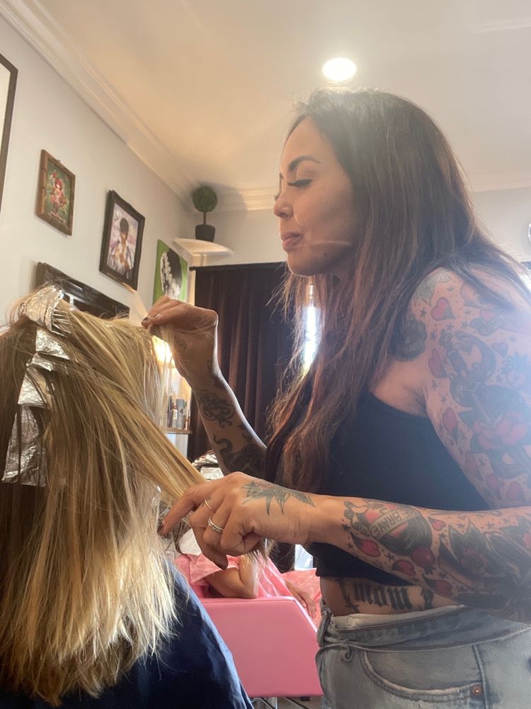 The Beauty Lounge Salon