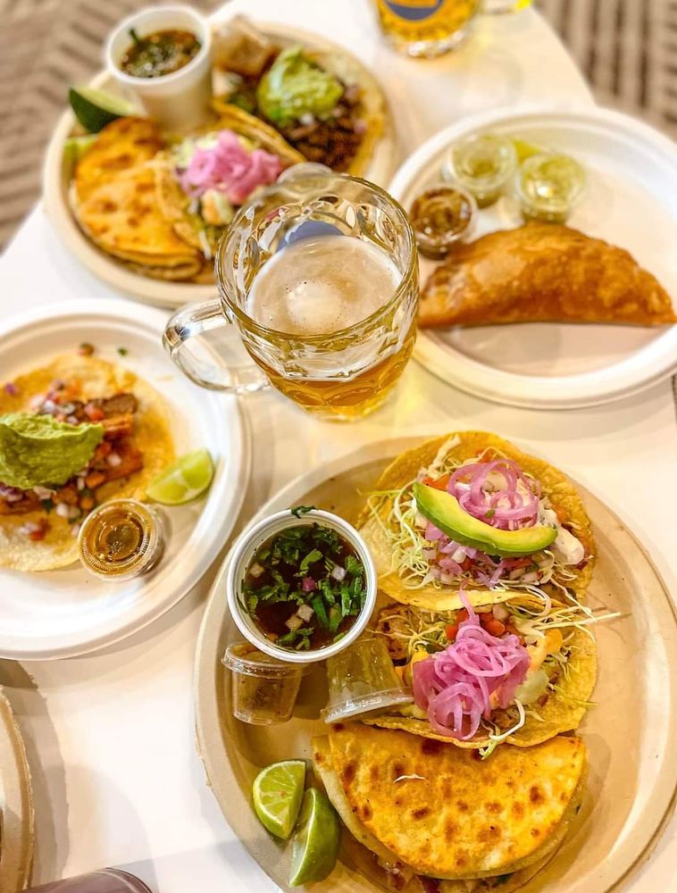 El Viejon Taqueria & Mariscos