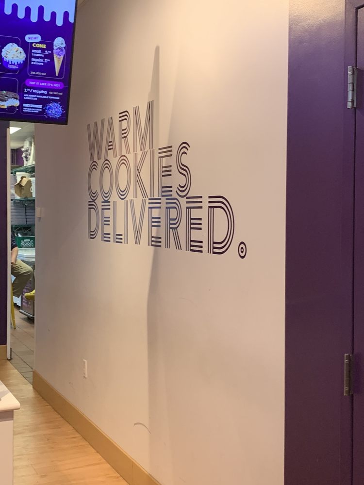 Insomnia Cookies