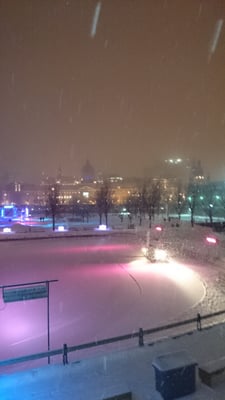 Patinoire du Vieux-Port de Montréal