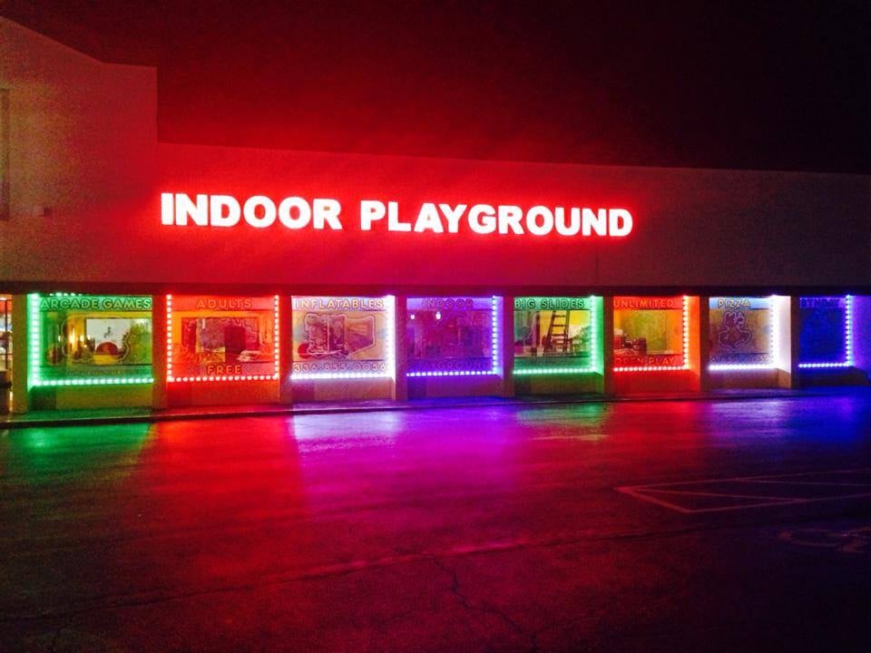 Bumper Jumpers Indoor Playground 51 Photos Amusement Parks 4217 W