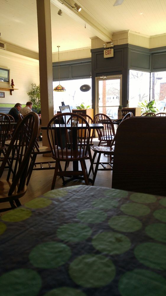 Rivahside Cafe Cafes 221 Prince St, Tappahannock, VA Restaurant