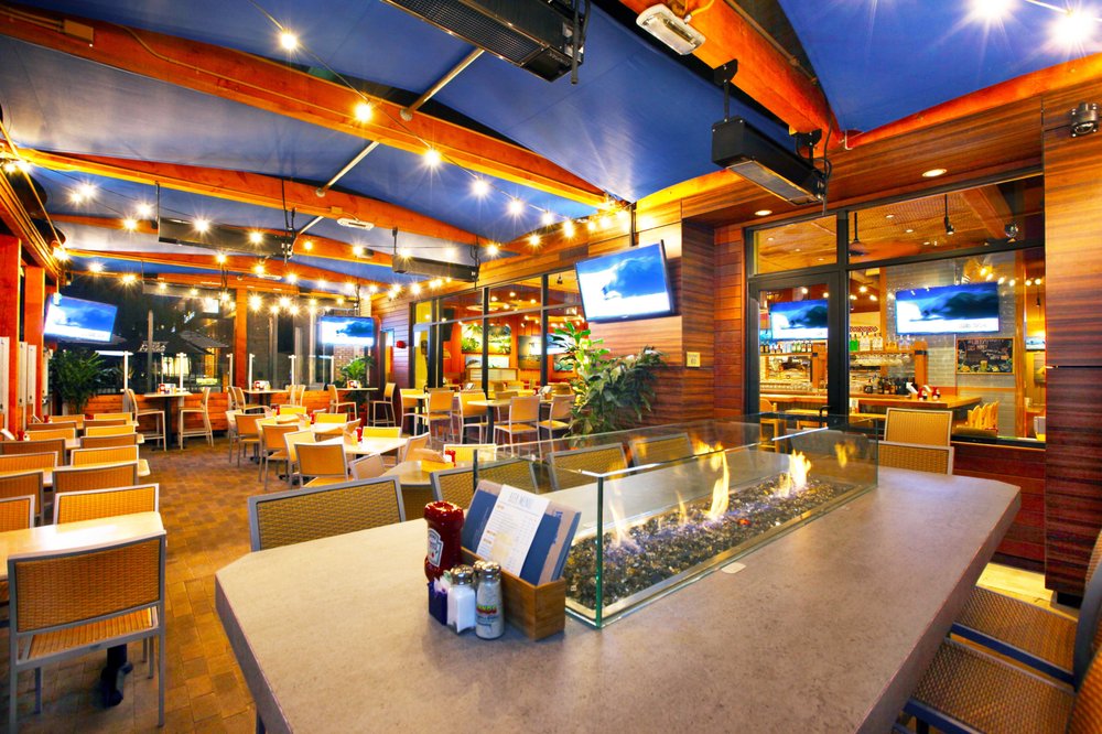 Islands Restaurant 52 Photos & 45 Reviews Sports Bars 2501 El