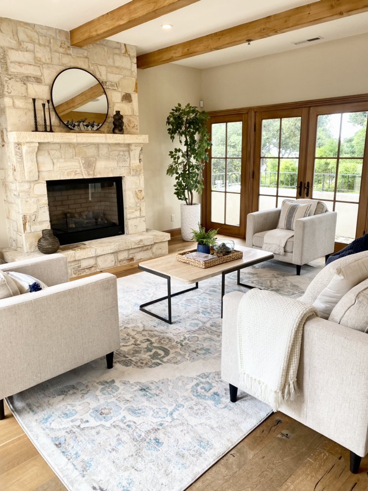 image of business Design Sisters Home Staging and Re-Design