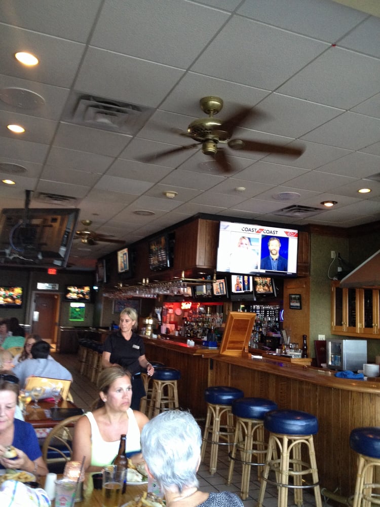 Breakers Pub and Raw Bar American (New) 10100 Coastal Hwy, Ocean