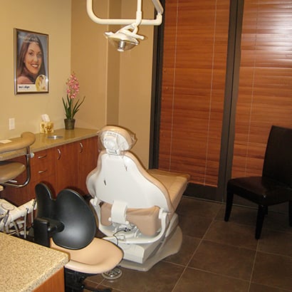 image of business Promenade Dental