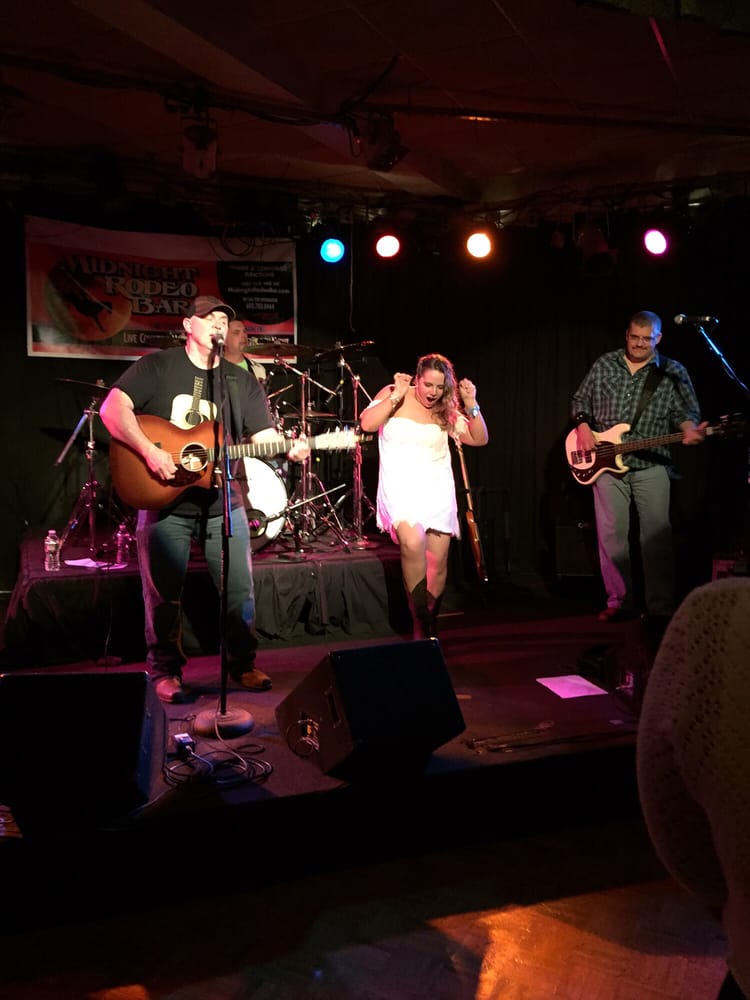 Midnight Rodeo Bar CLOSED Dance Clubs 1211 S Mammoth Rd