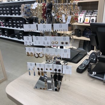 naturalizer outlet canada