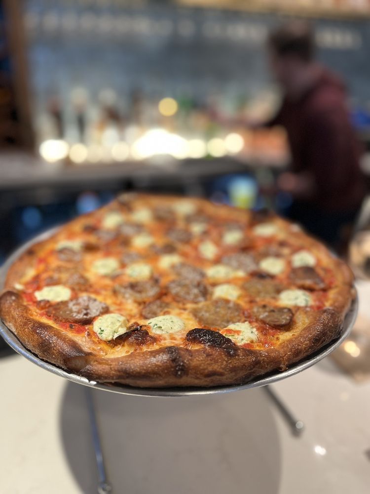 Pistores Pizza & Pastry