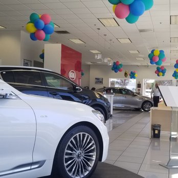 Kia Of Alhambra 81 Photos 350 Reviews Car Dealers 1247 W Photo Of Kia Alhambra Ca United States Inside The Dealership