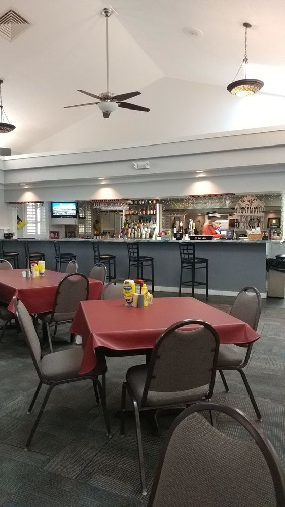 Flag Sticks Bar & Grill at Cypress Head Golf Course