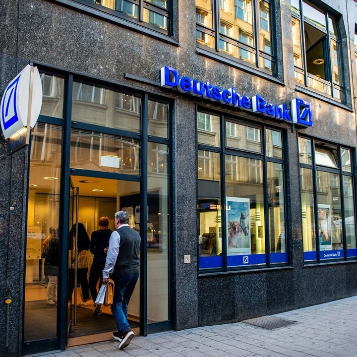 Deutsche Bank Finanzberatung Accountant Financial Advisors