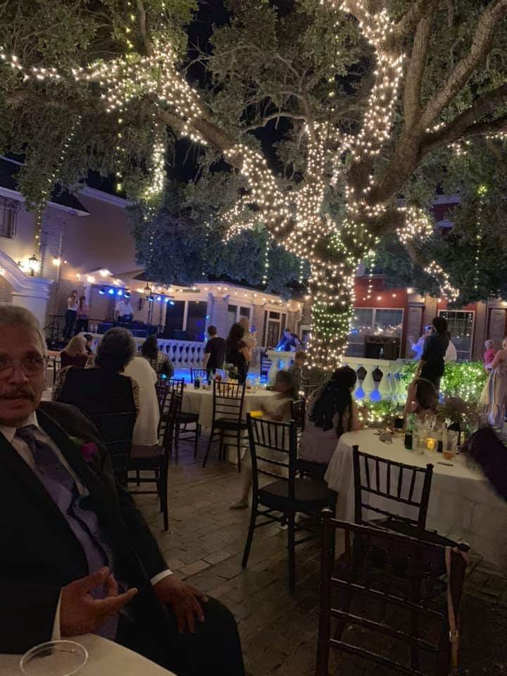 The Courtyard at Gaslight Square