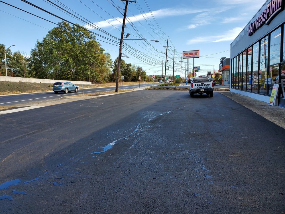 image of business Hicks Paving