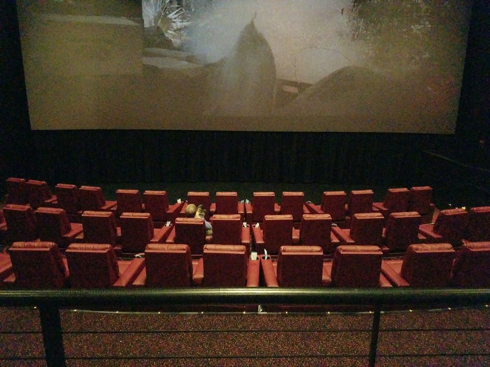 AMC Oakbrook Center 4 19 Photos & 41 Reviews Cinema 300 Oakbrook