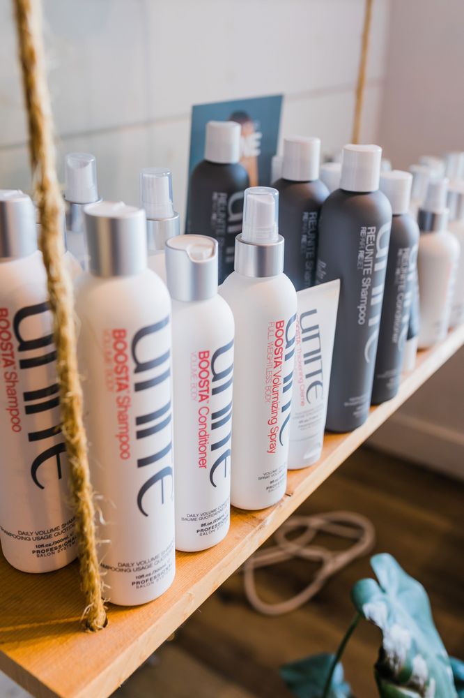 8th & Main Hair Lounge