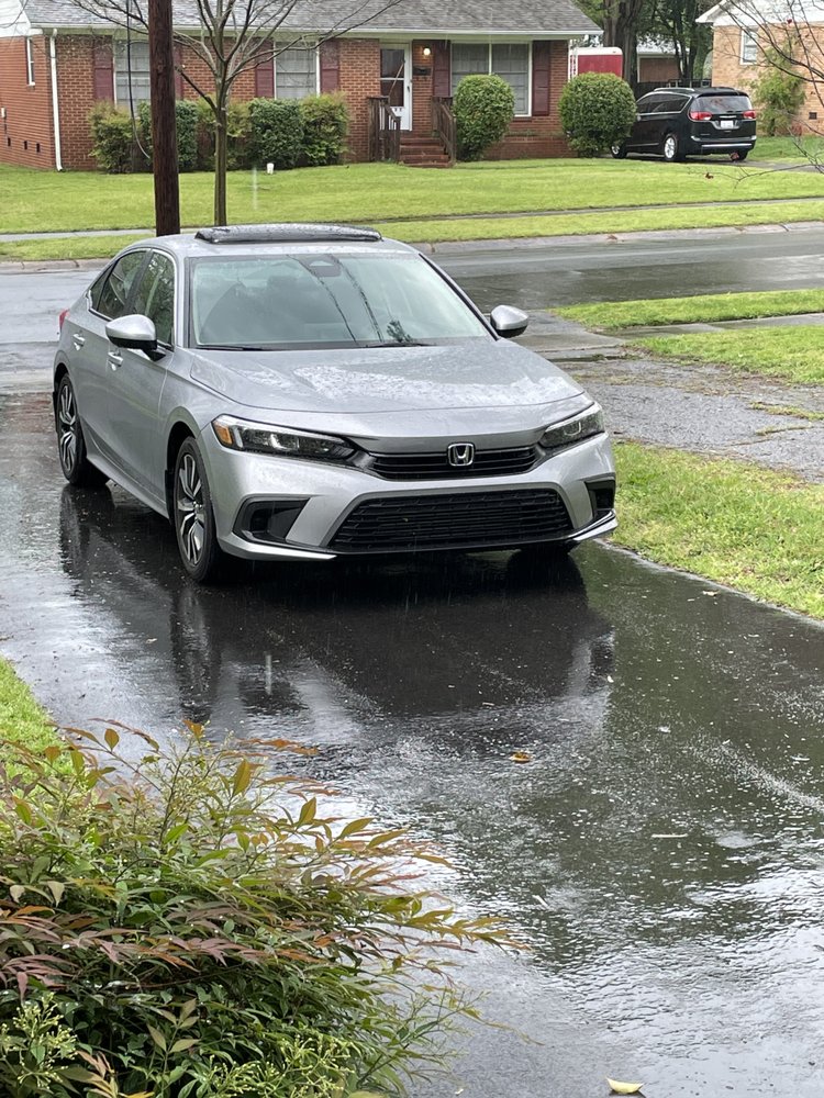 Mckenney-Salinas Honda