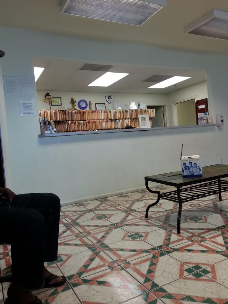 Dr Mike’s Walk In Clinic 17 Photos & 70 Reviews Family Practice