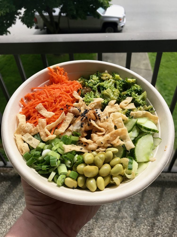 Freshii Salad 180 Esplanade W, Lower Lonsdale, North Vancouver, BC