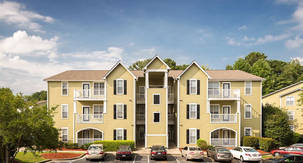 Carrollton Crossing Apartments Get Quote 24 Photos Apartments 1205 Maple St, Carrollton