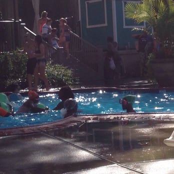 Valley Beach 16 Photos 14 Reviews Swimming Pools 1160 1st Photo Of Valley Beach King Prussia Pa United States Too Many