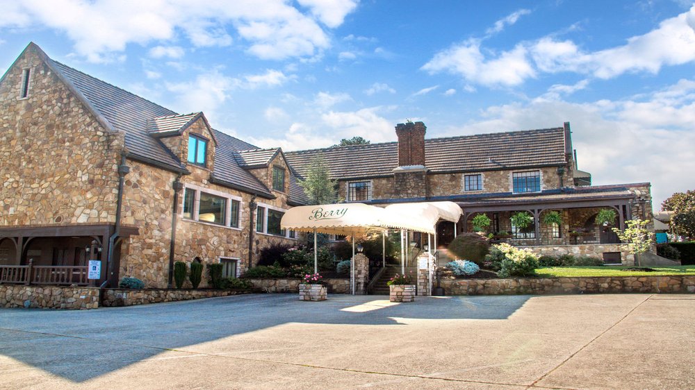 Berry Funeral Home Funeral Services & Cemeteries 3704 Chapman Hwy