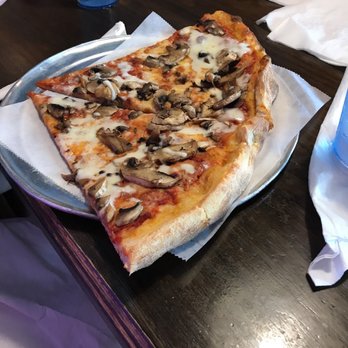 Carmines Pie House - 2677 Forbes St, Westside, Jacksonville, FL - 2019