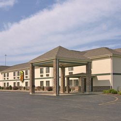 Super 8 By Wyndham Defiance Hotels 1053 Hotel Dr Oh Photo Of Super 8 By Wyndham Defiance Oh United States