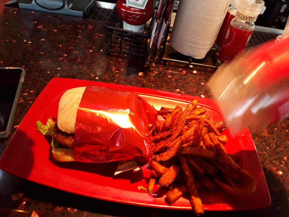 Red Robin Gourmet Burgers and Brews