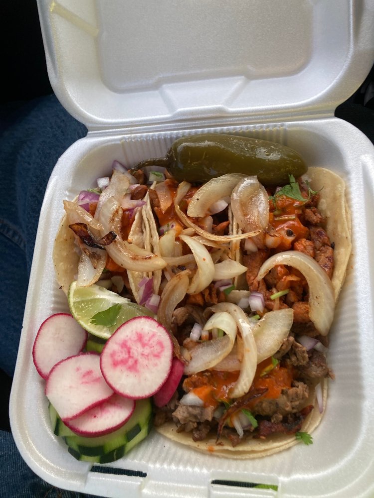 El Comal Taco Truck