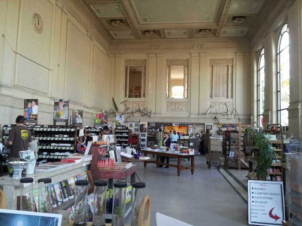 Seeds are alphabetically placed in categorized order exactly the way