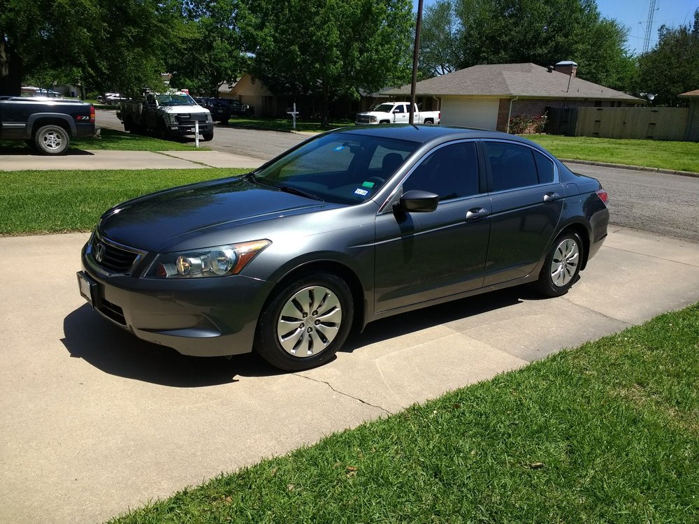 Lee's Car Wash And Auto Detail