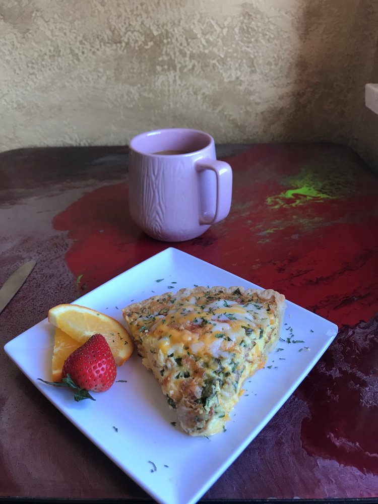 Highlands Cork & Cafe