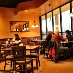 Perazelli S Closed 15 Photos Italian 812 W Foxwood Dr Photo Of Perazelli S Raymore Mo United States Dining Room Tables