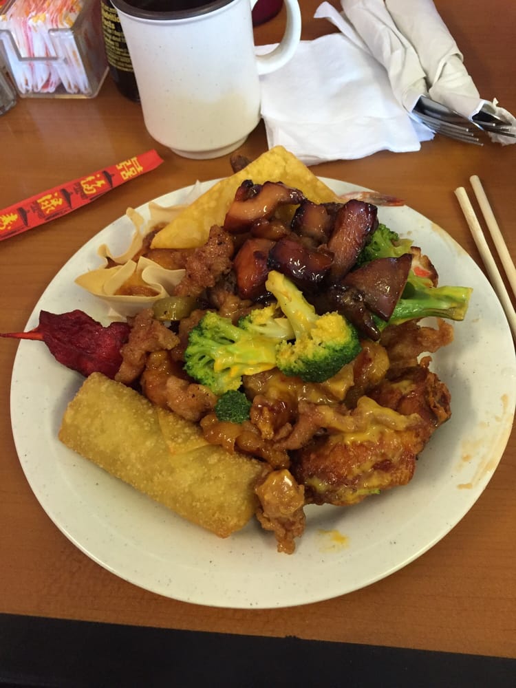 Hong Kong King Buffet 13 Photos Buffets 250 E Main St, Geneva, OH