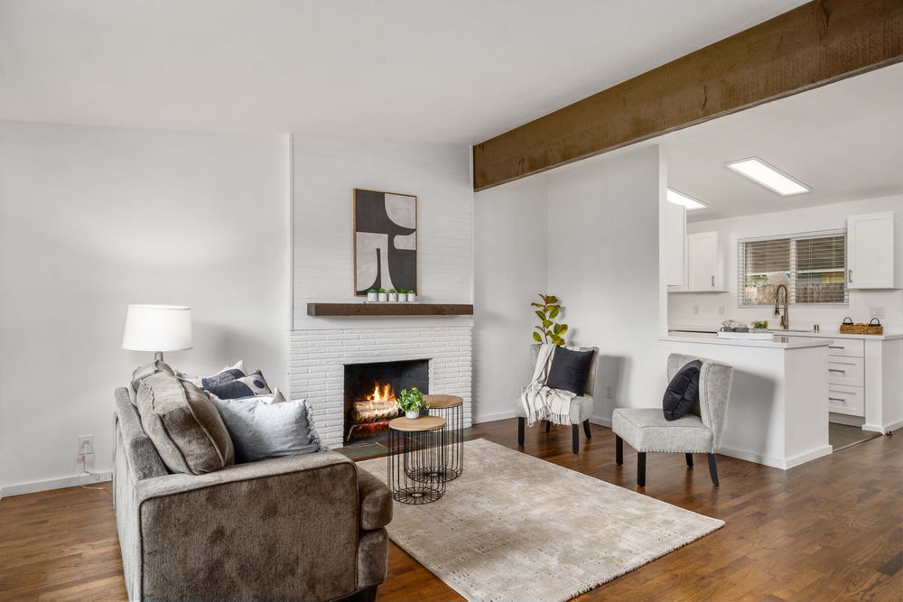 Amber Bills Real Estate Group 