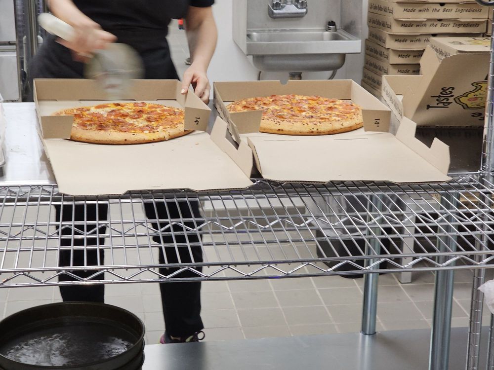 Hello pizza