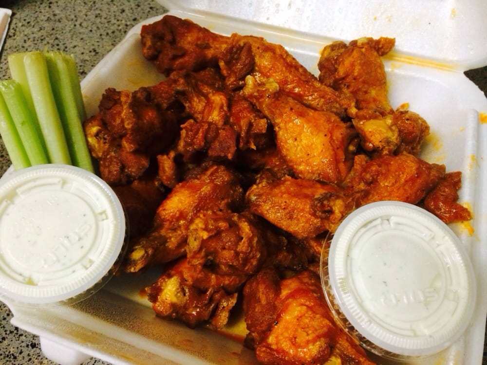Pluckers Wing Bar 263 Photos & 309 Reviews Chicken Wings 3316