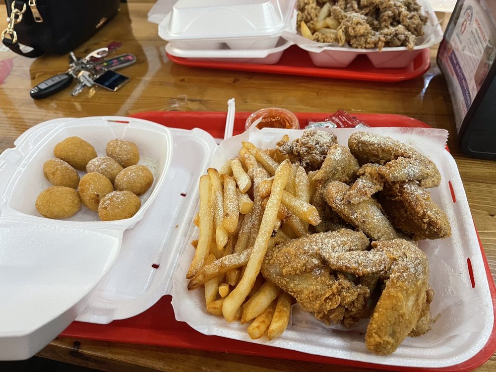 Hook Fish And Chicken - Okeechobee