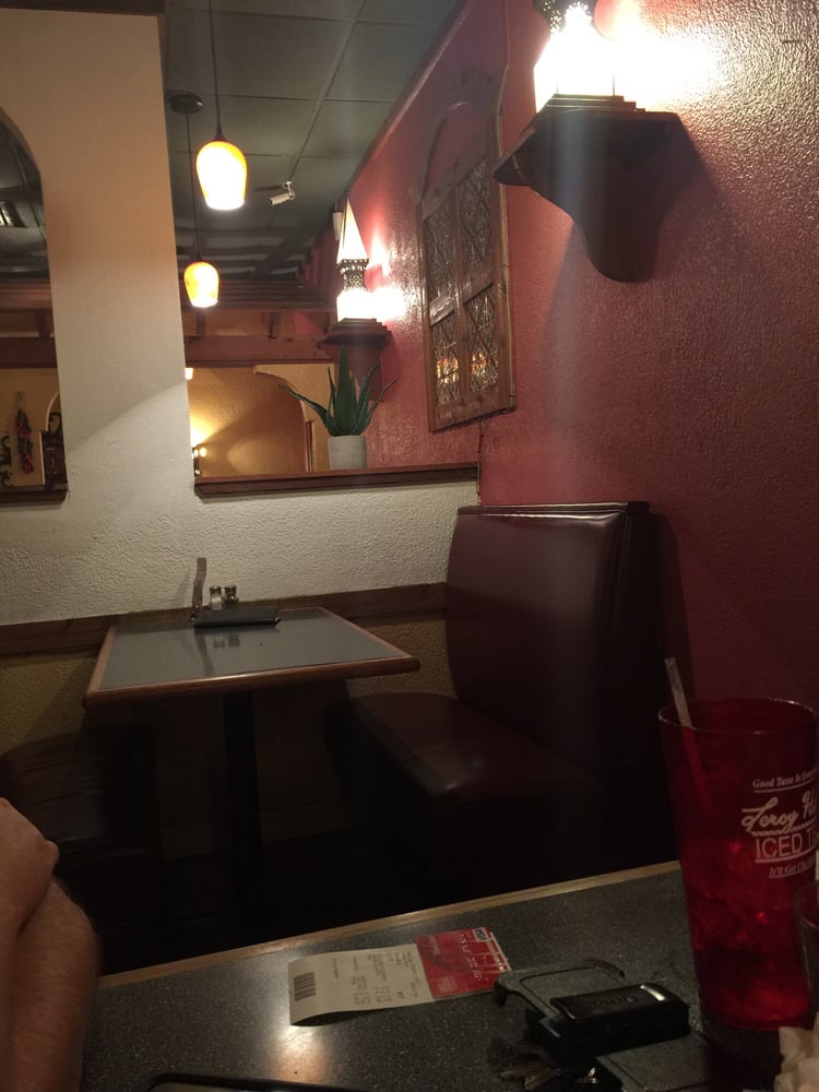 Casual Dining With Low Lighting Yelp Photo Of Jalapeno S Mexican Restaurant Savannah Ga United States Casual Dining With
